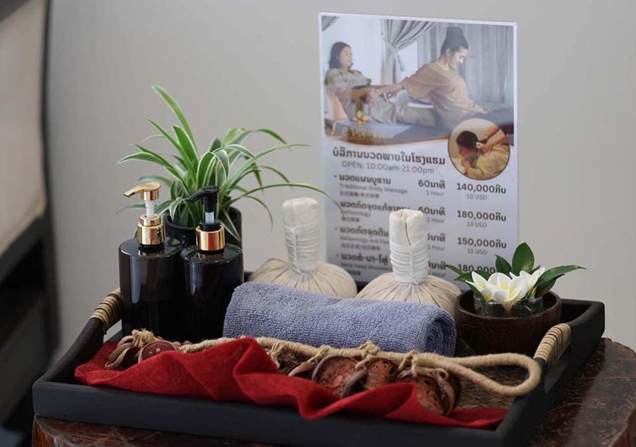 Le Thatluang D'Or Boutique Hotel Vientiane Buitenkant foto